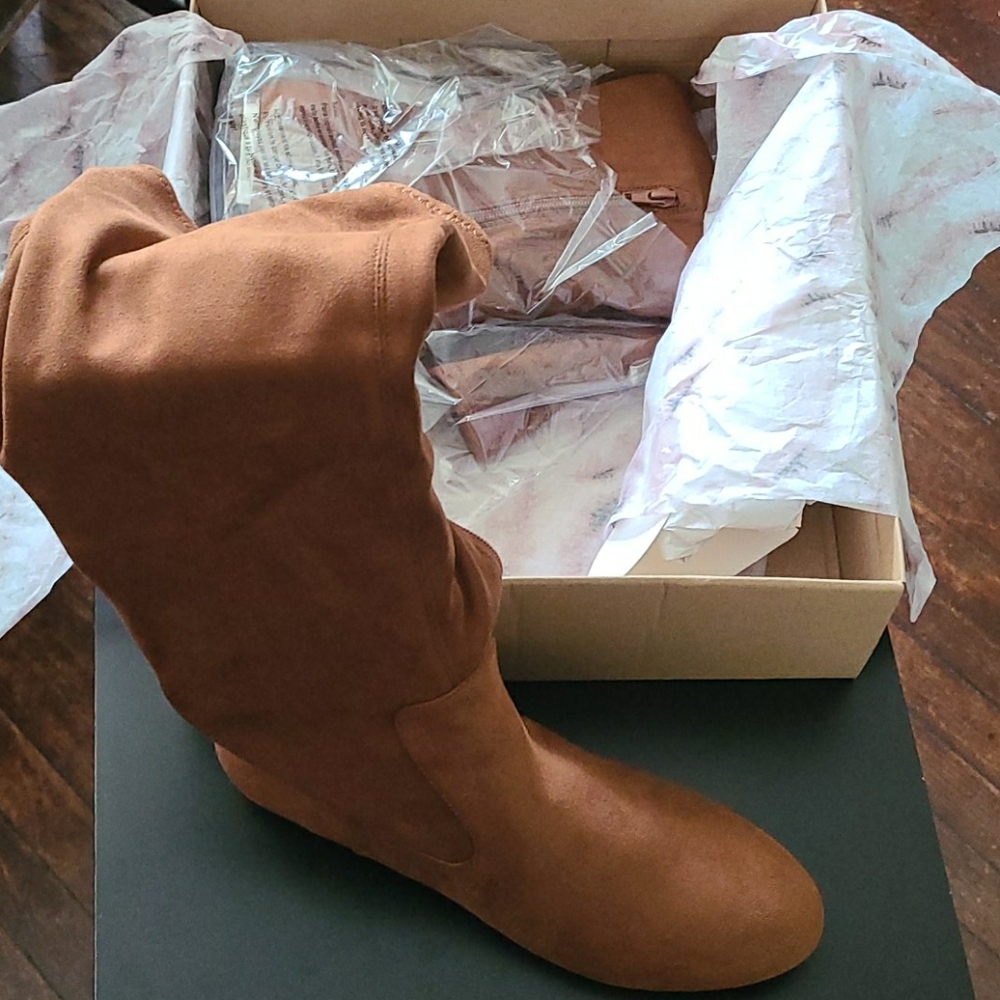 Jessica Simpson boots